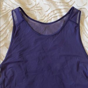 Lululemon tank